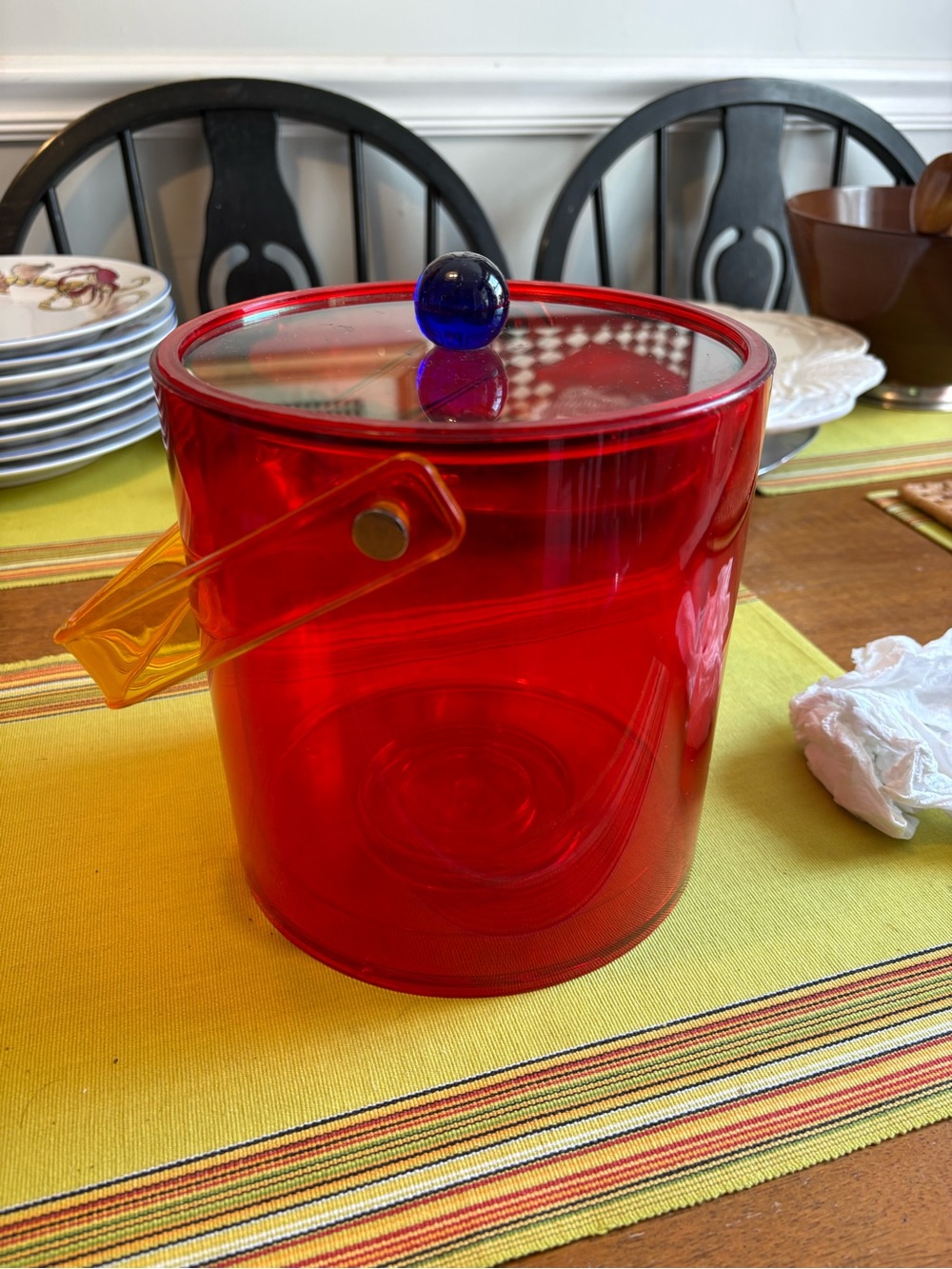 Vintage 80’s Pop Acrylic Ice bucket